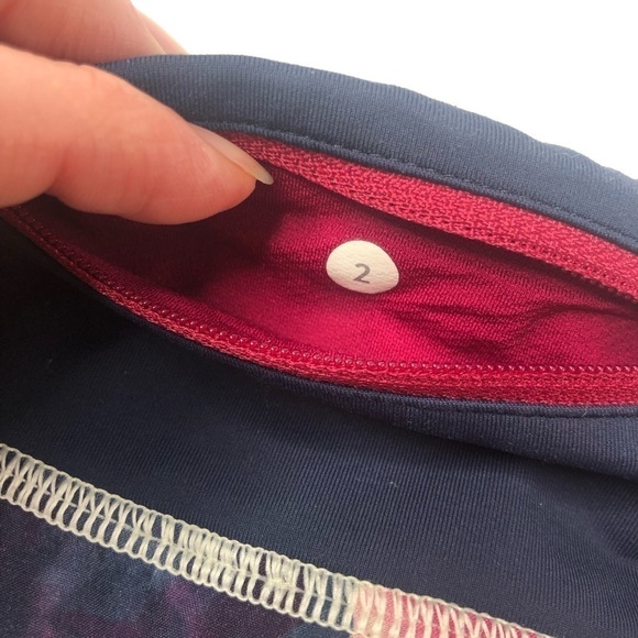 RARE Lululemon Inkwell Floral Ghost Bumble Berry Pink Blue Active Speed Shorts - Picture 4 of 15